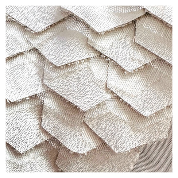 GRACIA Women's White Sheer Turtleneck Top Size S Faux Leather Scale Sleeve - Picture 8 of 10